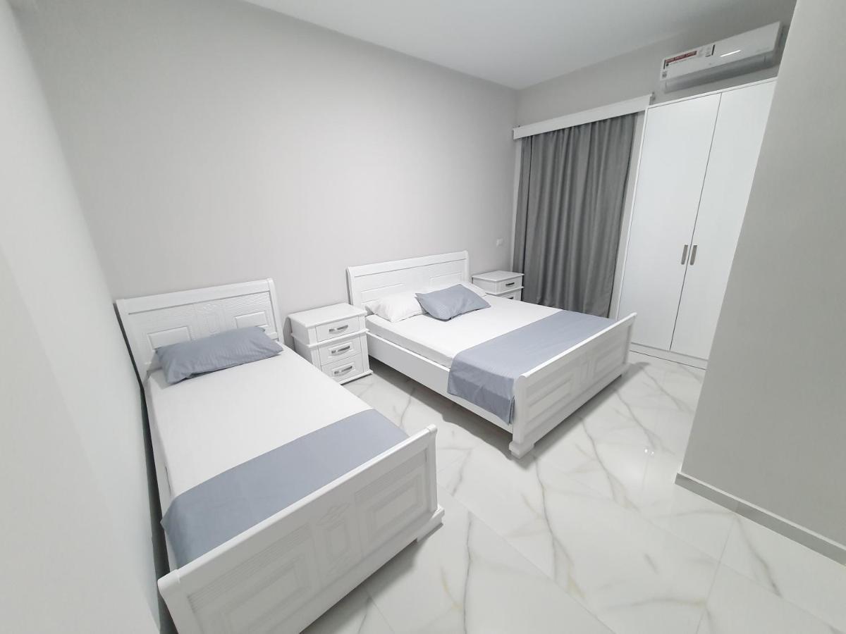 Hotel Il Mio à Ksamil Extérieur photo
