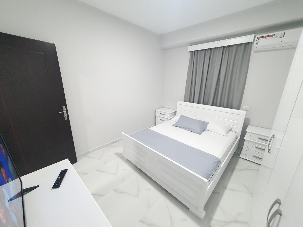 Hotel Il Mio à Ksamil Extérieur photo