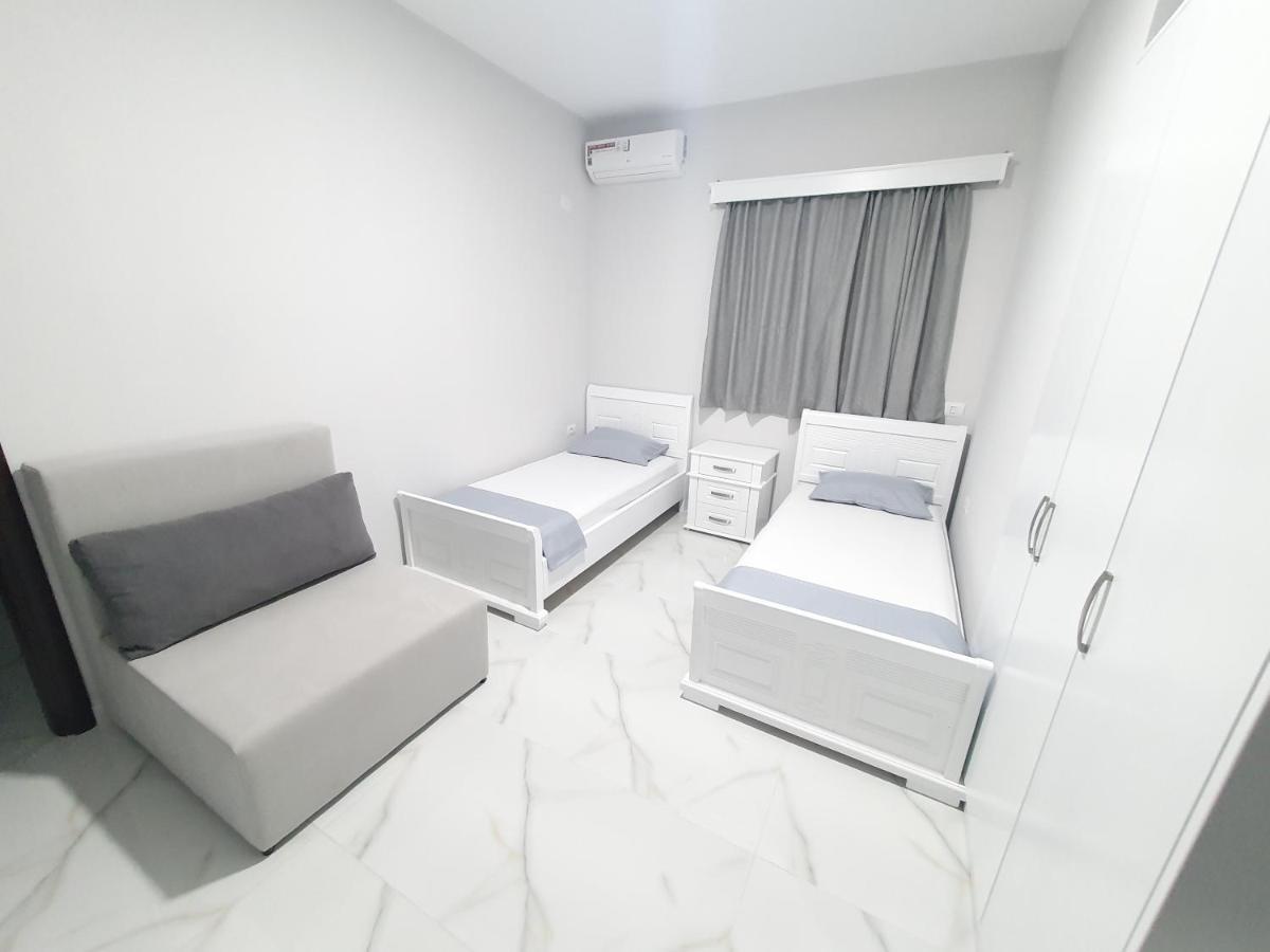 Hotel Il Mio à Ksamil Extérieur photo